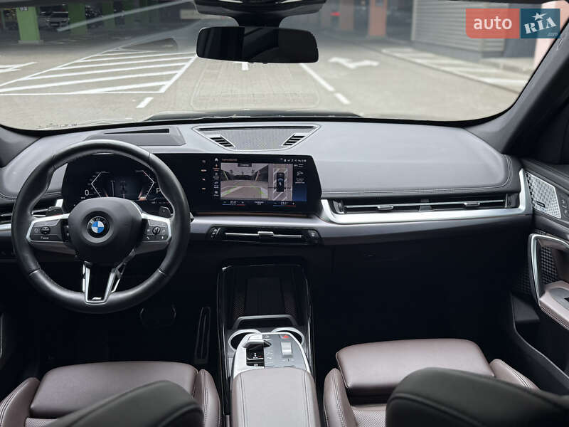 Внедорожник / Кроссовер BMW X1 2022 в Киеве