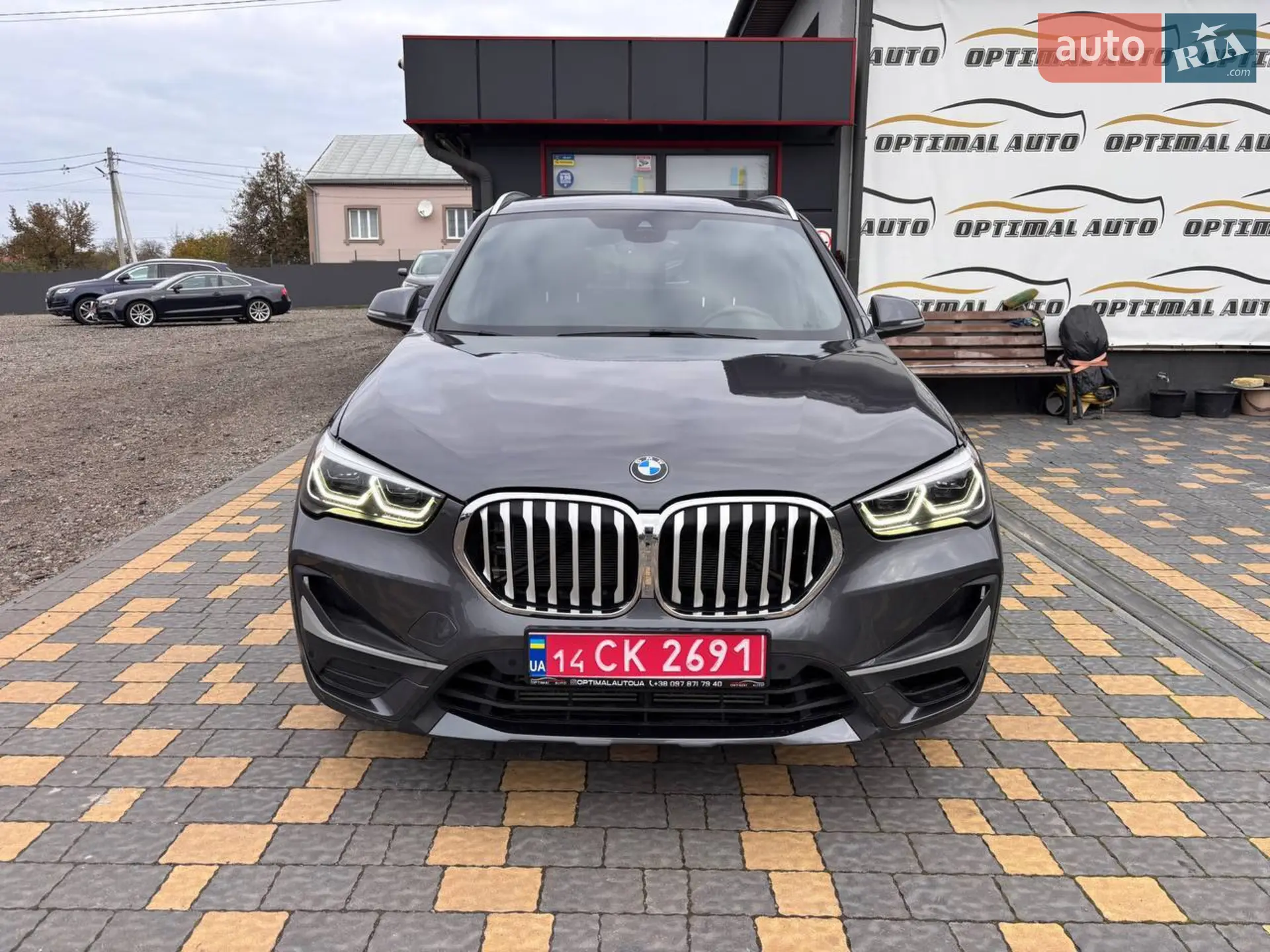 2021 BMW X1 - мініатюра 2