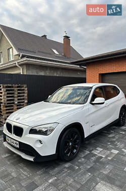 Внедорожник / Кроссовер BMW X1 2011 в Киеве
