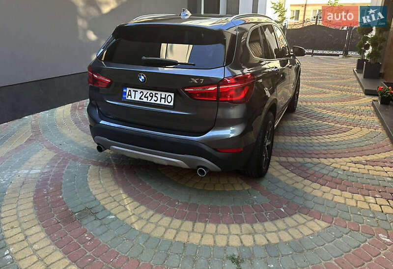 Позашляховик / Кросовер BMW X1 2016 в Києві фото 5 Позашляховик / Кросовер BMW X1 2016 в Києві