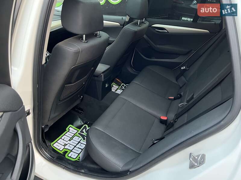 Внедорожник / Кроссовер BMW X1 2013 в Одессе