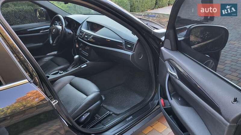 Внедорожник / Кроссовер BMW X1 2010 в Белгороде-Днестровском