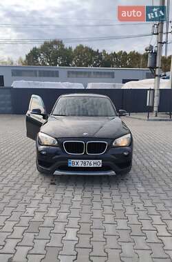 Внедорожник / Кроссовер BMW X1 2013 в 