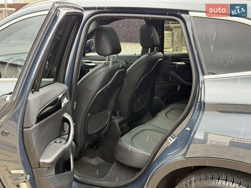 Внедорожник / Кроссовер BMW X1 2016 в Тернополе фото 40 Внедорожник / Кроссовер BMW X1 2016 в Тернополе