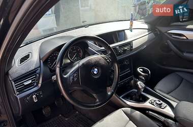 Внедорожник / Кроссовер BMW X1 2013 в 