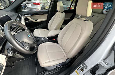Внедорожник / Кроссовер BMW X1 2019 в 