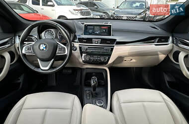 Внедорожник / Кроссовер BMW X1 2019 в 