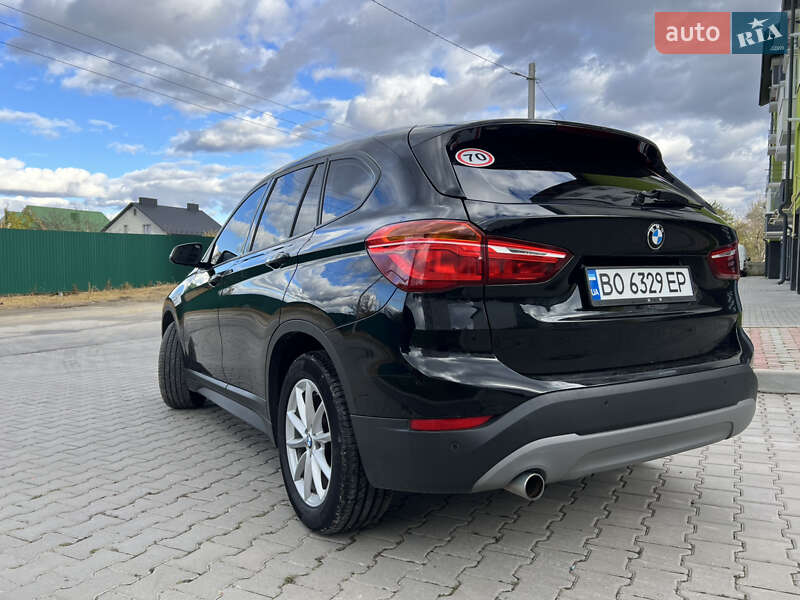 Внедорожник / Кроссовер BMW X1 2016 в Тернополе фото 8 Внедорожник / Кроссовер BMW X1 2016 в Тернополе