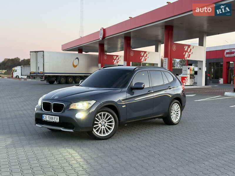 Внедорожник / Кроссовер BMW X1 2011 в Черновцах