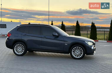 Позашляховик / Кросовер BMW X1 2011 в  фото 11 Позашляховик / Кросовер BMW X1 2011 в