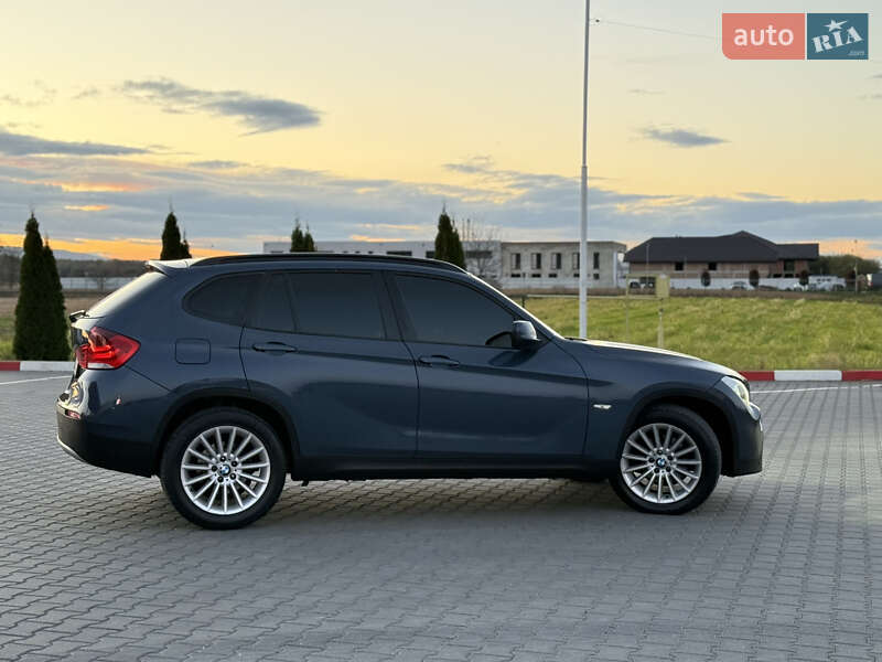 Внедорожник / Кроссовер BMW X1 2011 в Черновцах