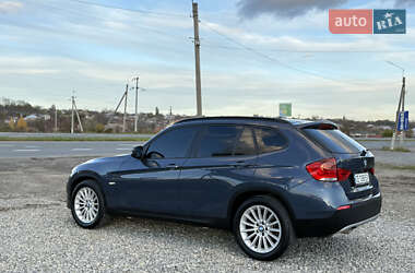 Позашляховик / Кросовер BMW X1 2011 в  фото 21 Позашляховик / Кросовер BMW X1 2011 в