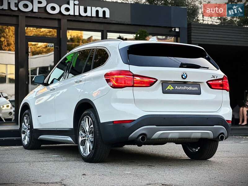 Внедорожник / Кроссовер BMW X1 2016 в Киеве фото 13 Внедорожник / Кроссовер BMW X1 2016 в Киеве
