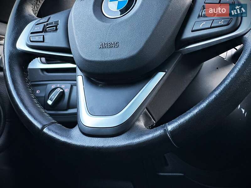 Внедорожник / Кроссовер BMW X1 2016 в Киеве фото 37 Внедорожник / Кроссовер BMW X1 2016 в Киеве