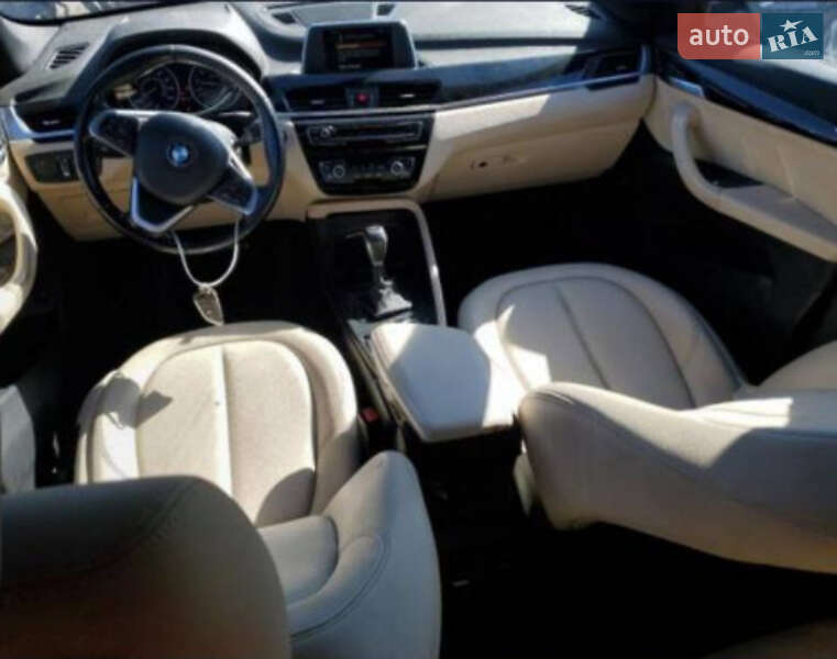 Позашляховик / Кросовер BMW X1 2018 в Львові