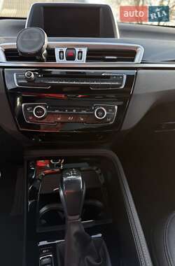 Внедорожник / Кроссовер BMW X1 2016 в Стрые