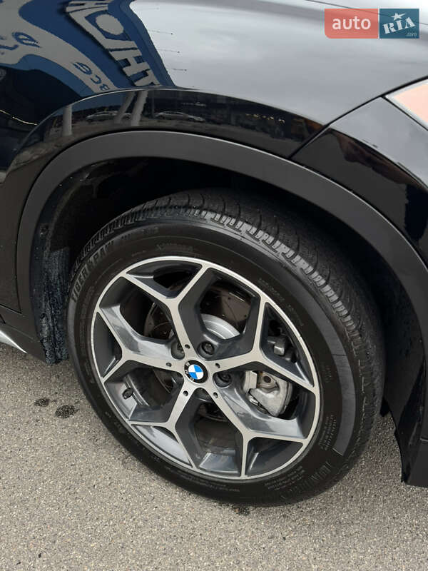 Внедорожник / Кроссовер BMW X1 2016 в Умани