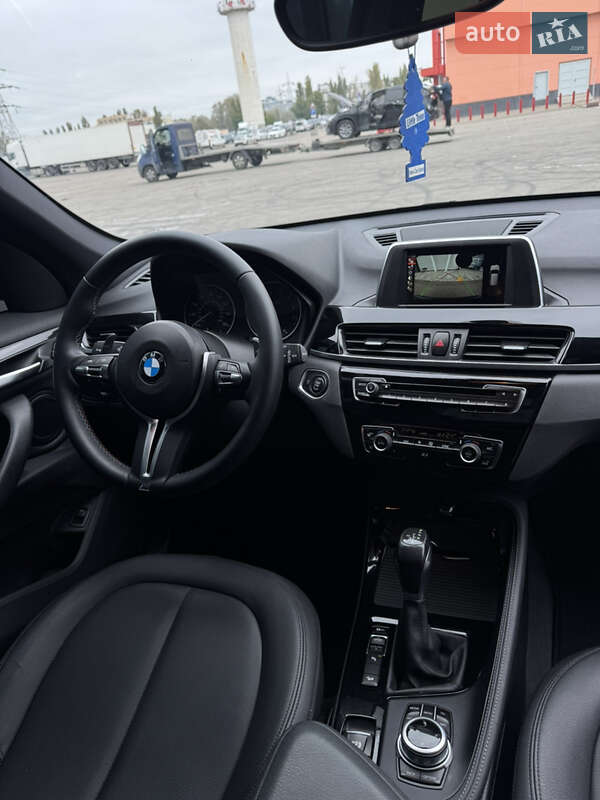 Внедорожник / Кроссовер BMW X1 2016 в Умани