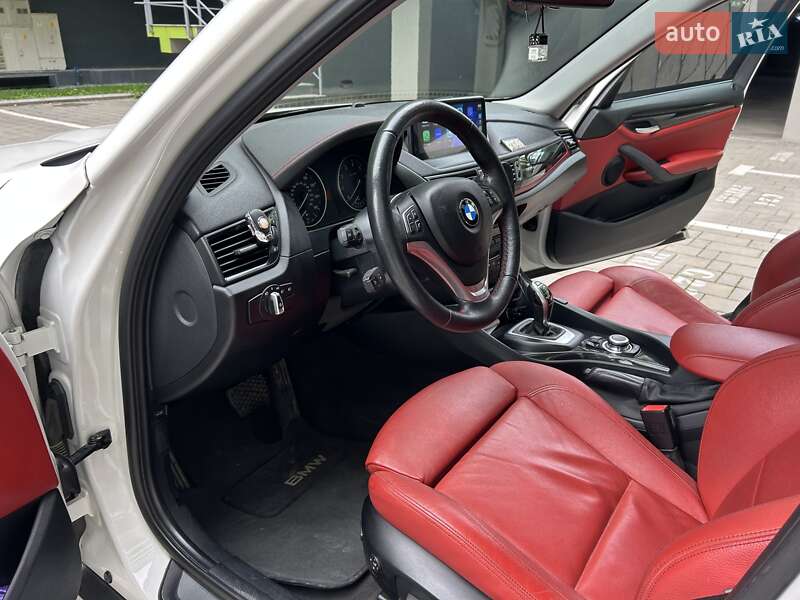 Внедорожник / Кроссовер BMW X1 2014 в Измаиле