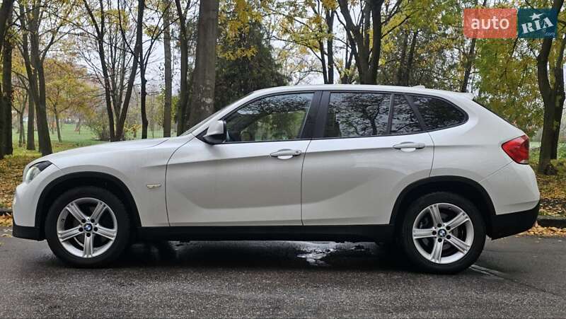 Внедорожник / Кроссовер BMW X1 2011 в Николаеве