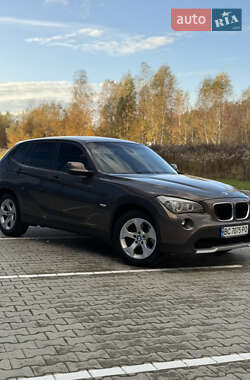 Внедорожник / Кроссовер BMW X1 2011 в Львове