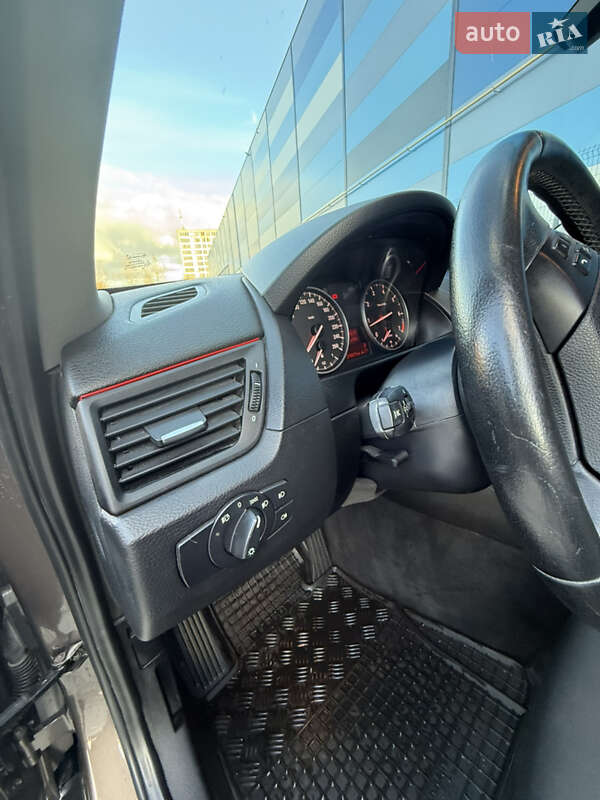 Внедорожник / Кроссовер BMW X1 2011 в Львове фото 21 Внедорожник / Кроссовер BMW X1 2011 в Львове