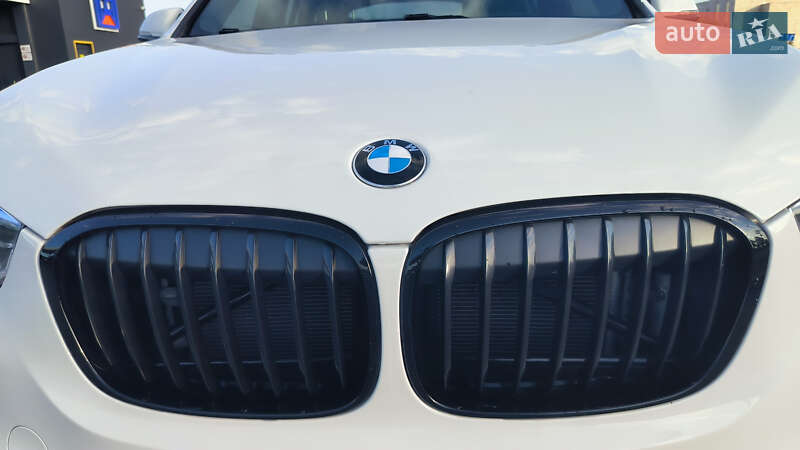 Внедорожник / Кроссовер BMW X1 2018 в Киеве