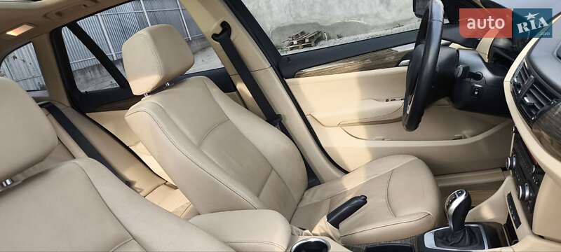 Внедорожник / Кроссовер BMW X1 2012 в Мукачево фото 26 Внедорожник / Кроссовер BMW X1 2012 в Мукачево