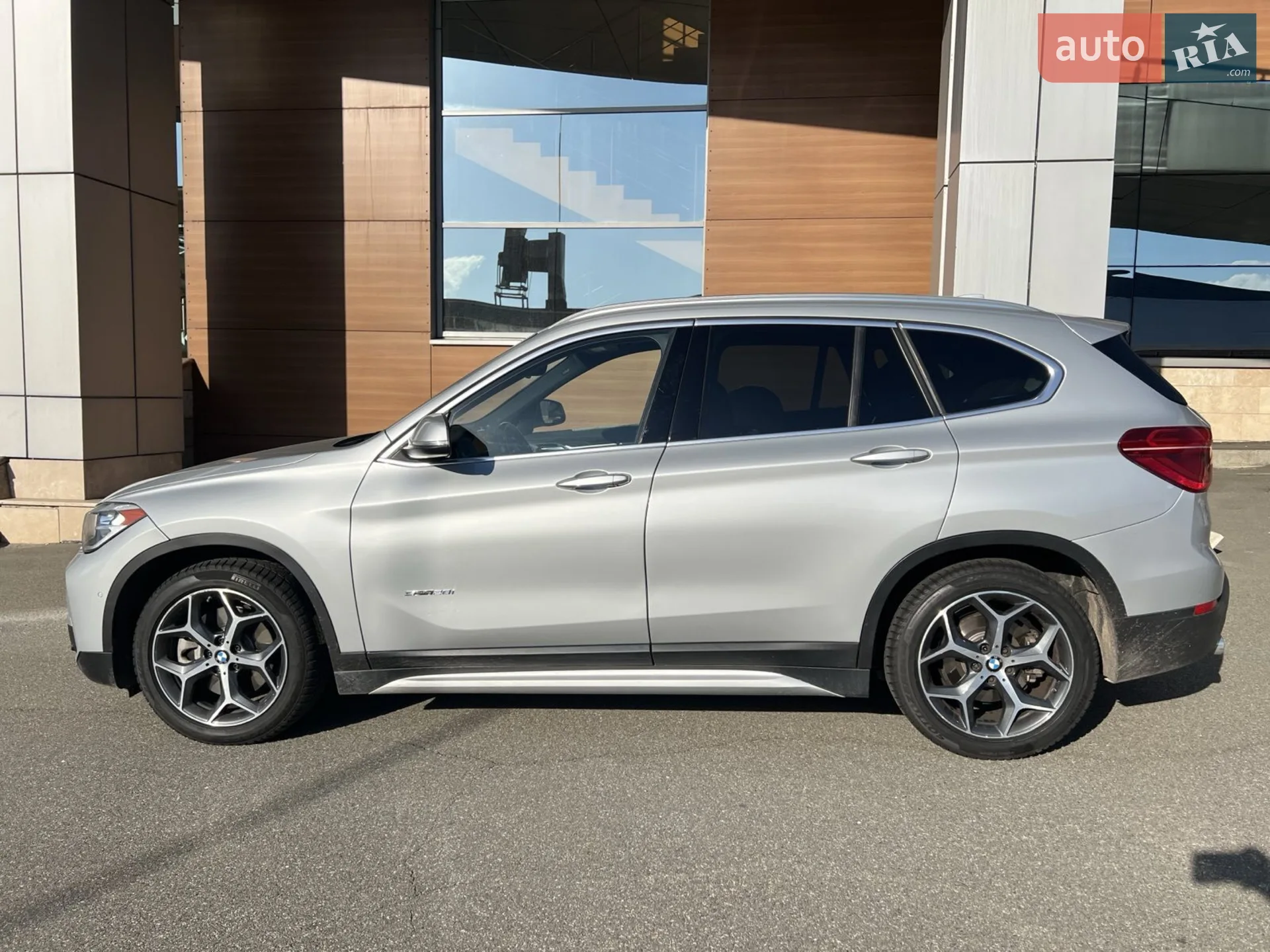 2017 BMW X1 - мініатюра 3