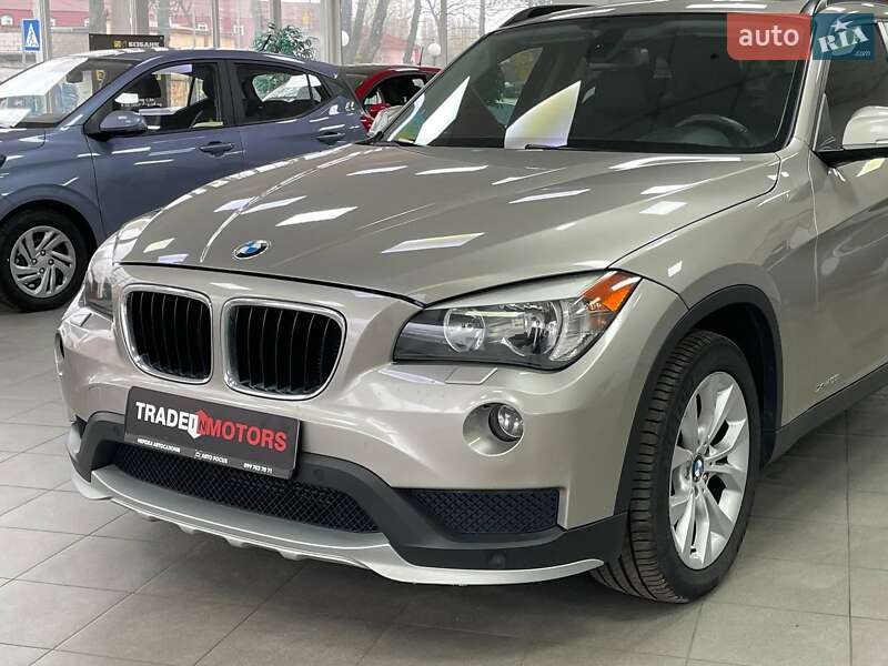 Внедорожник / Кроссовер BMW X1 2014 в Киеве