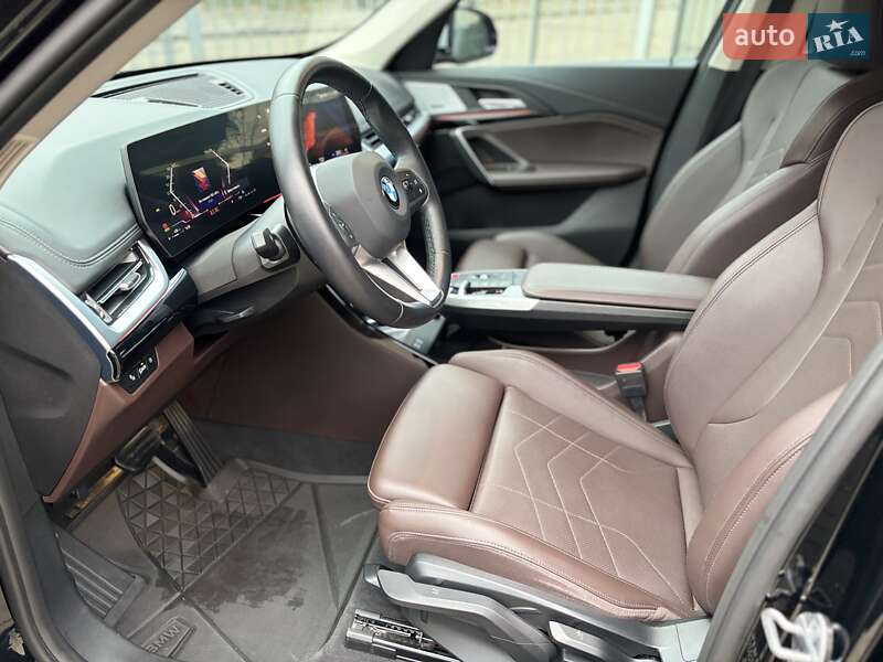 Внедорожник / Кроссовер BMW X1 2023 в Черкассах