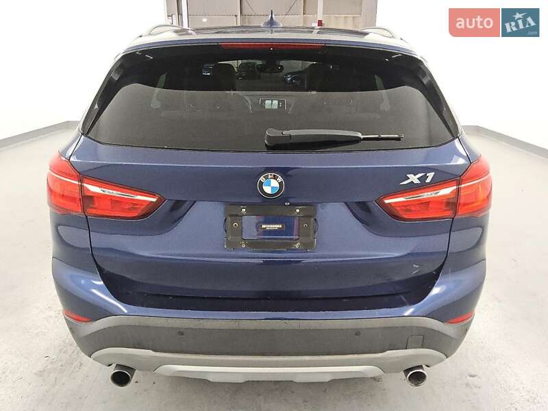 Внедорожник / Кроссовер BMW X1 2017 в Ивано-Франковске
