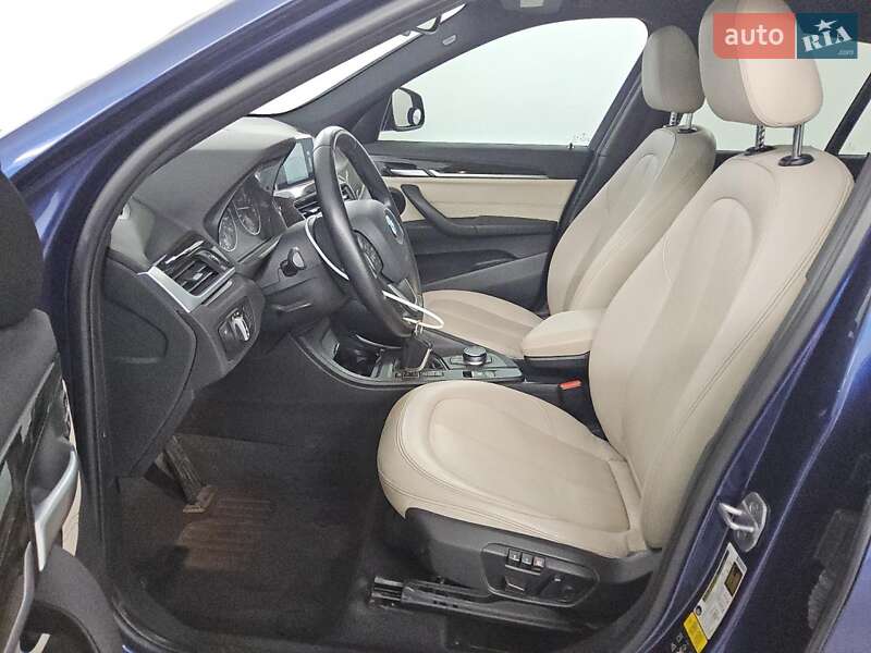 Внедорожник / Кроссовер BMW X1 2017 в Ивано-Франковске