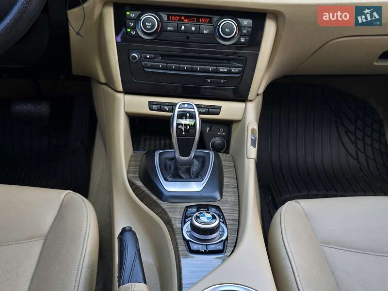 Позашляховик / Кросовер BMW X1 2012 в Хмельницькому