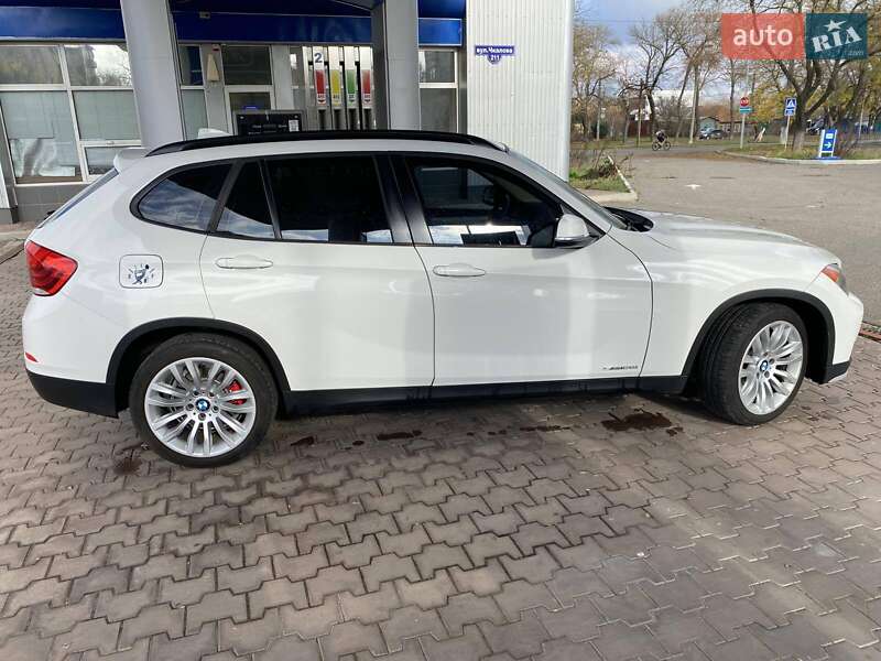 Позашляховик / Кросовер BMW X1 2014 в Миколаєві