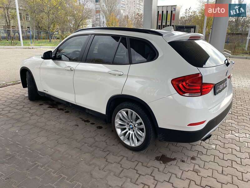 Позашляховик / Кросовер BMW X1 2014 в Миколаєві
