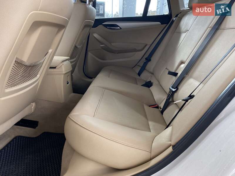 Позашляховик / Кросовер BMW X1 2014 в Миколаєві