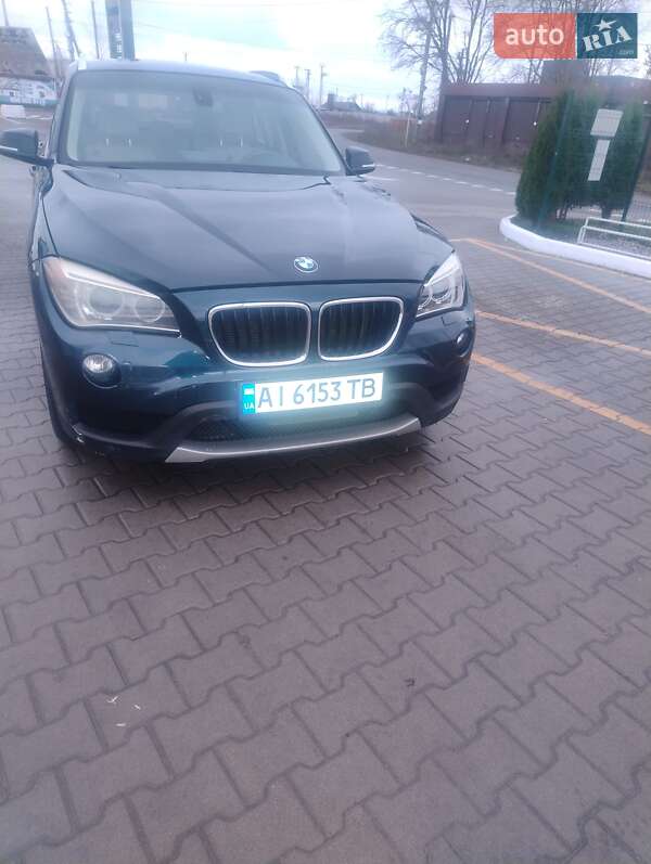 Внедорожник / Кроссовер BMW X1 2012 в Киеве