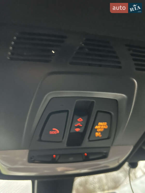 Внедорожник / Кроссовер BMW X1 2016 в Киеве