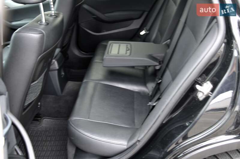 Внедорожник / Кроссовер BMW X1 2013 в Киеве