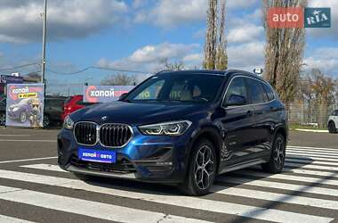 Внедорожник / Кроссовер BMW X1 2018 в Одессе