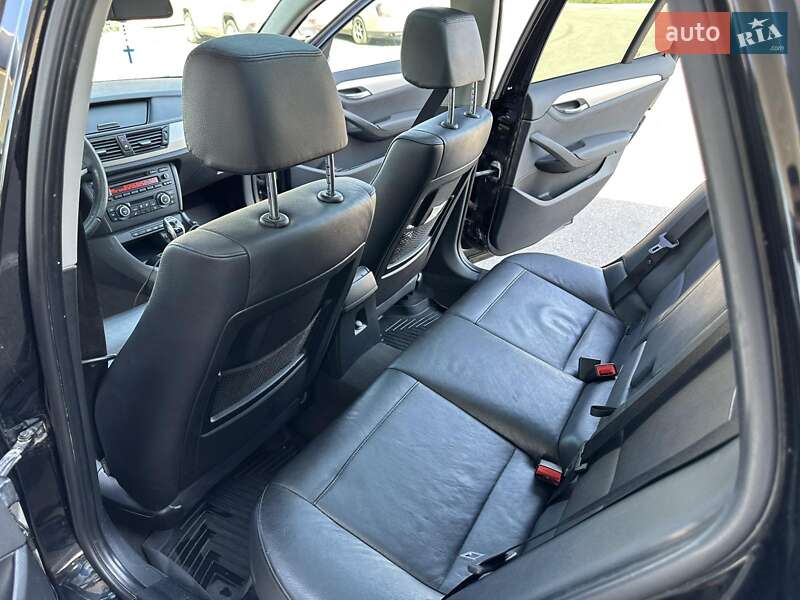 Внедорожник / Кроссовер BMW X1 2013 в Днепре