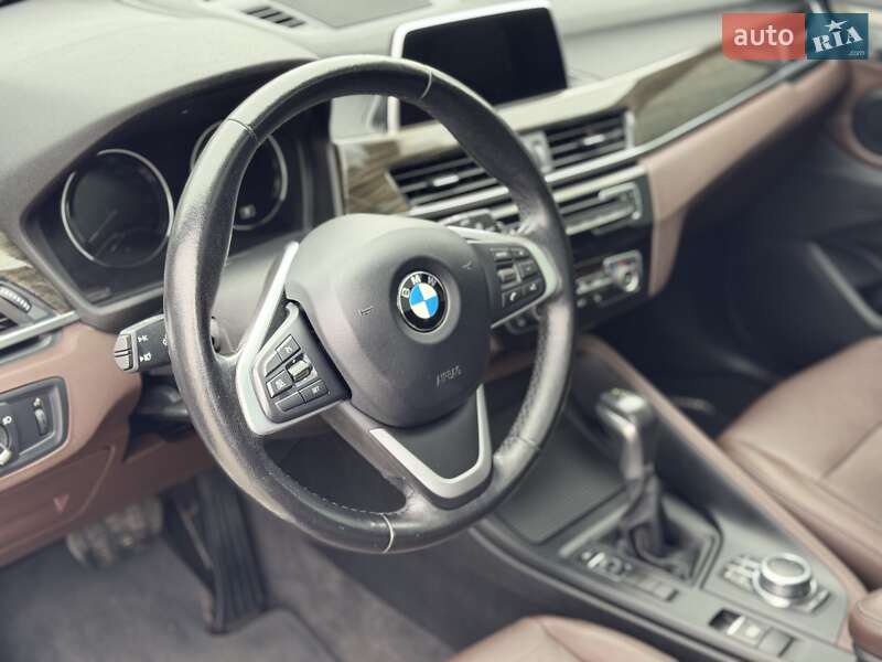 Внедорожник / Кроссовер BMW X1 2018 в Львове