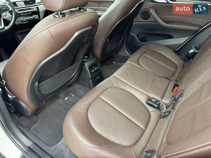 Внедорожник / Кроссовер BMW X1 2018 в Львове