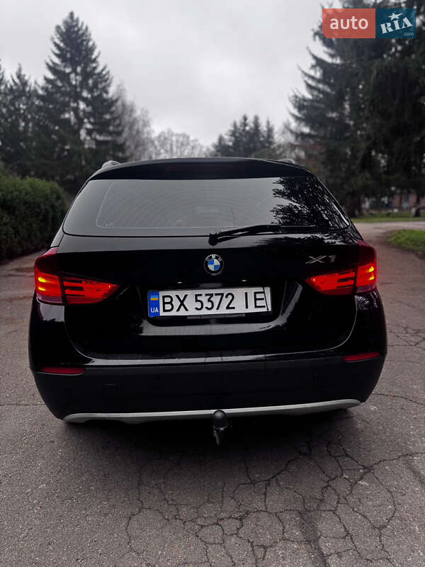 Внедорожник / Кроссовер BMW X1 2011 в Христиновке