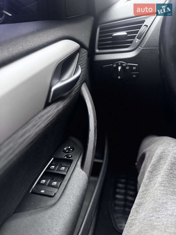 Внедорожник / Кроссовер BMW X1 2011 в Христиновке