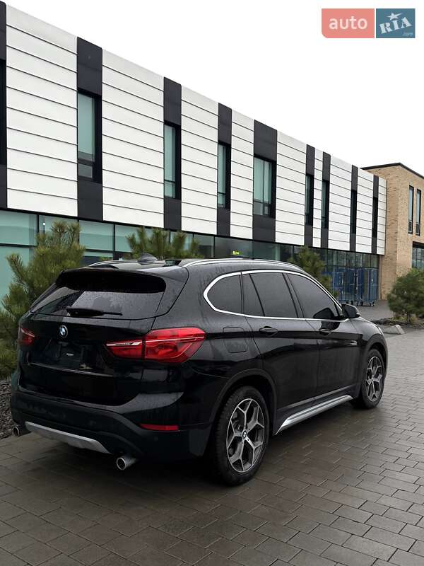Внедорожник / Кроссовер BMW X1 2019 в Хмельницком