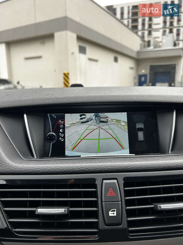 Внедорожник / Кроссовер BMW X1 2014 в Одессе