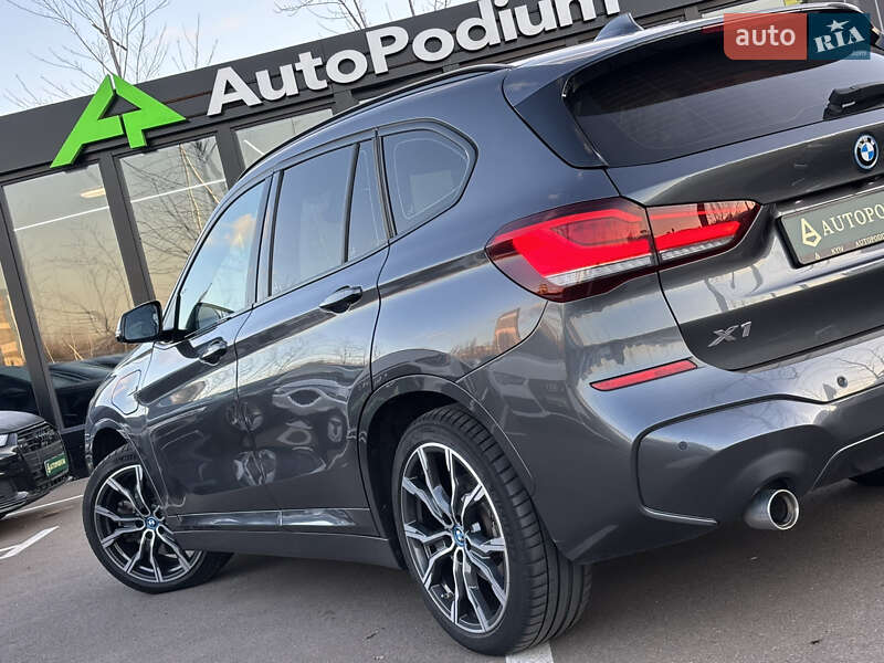 Позашляховик / Кросовер BMW X1 2022 в Києві фото 10 Позашляховик / Кросовер BMW X1 2022 в Києві