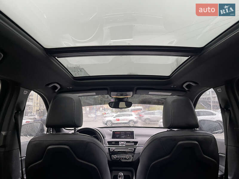 Внедорожник / Кроссовер BMW X1 2019 в Киеве